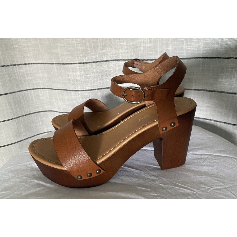 Madden Girl Medium Brown Platform Heels